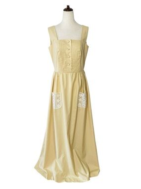 VINTAGE HANDMADE Pintuck Pleat Apron Dress